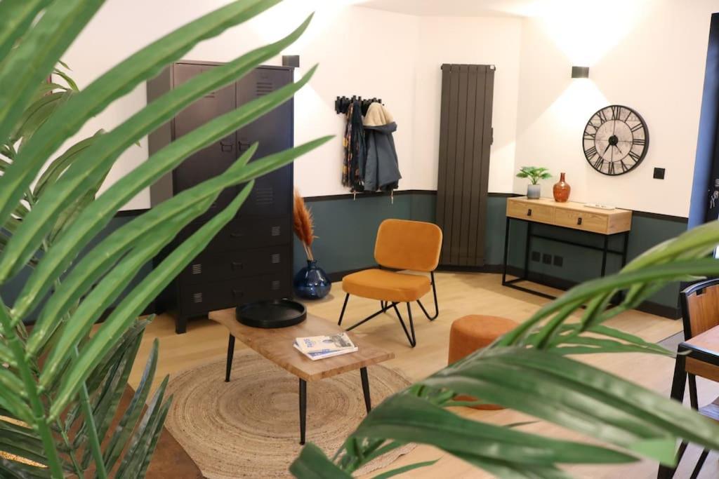 Cocon Neuf - Coeur Du 11E Apartment Paris Exterior photo